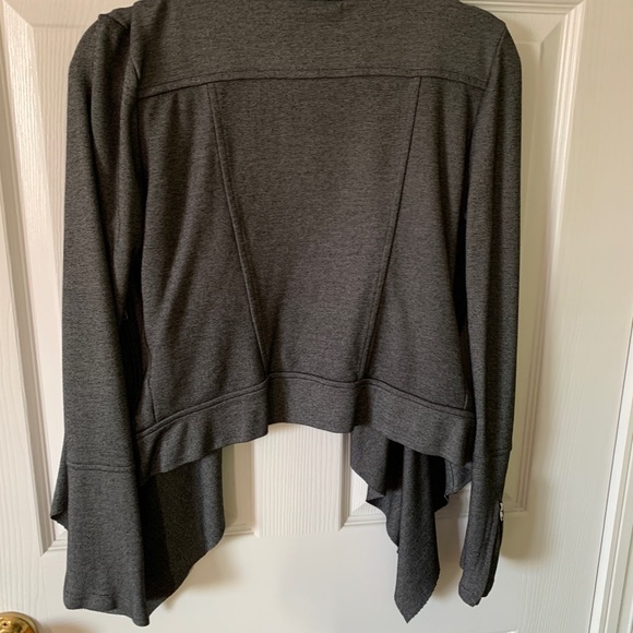 KAFFE Athletic Style Cardigan - Picture 4 of 6